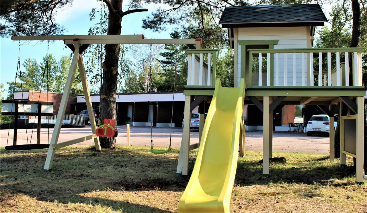Hotelli Leikari Kotka Esterno foto